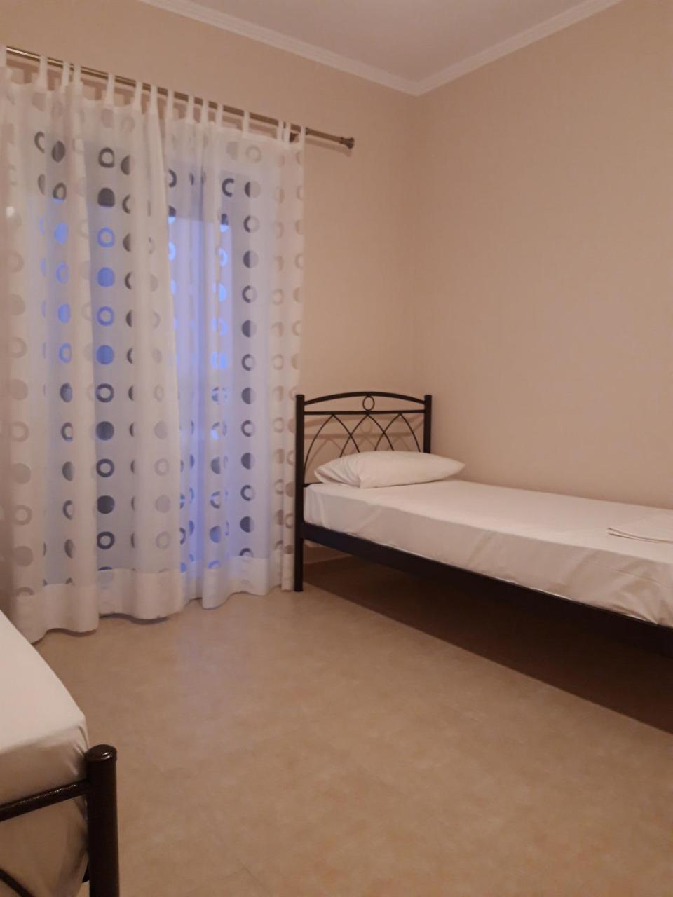 Valedina Rooms Nikiana Exterior photo